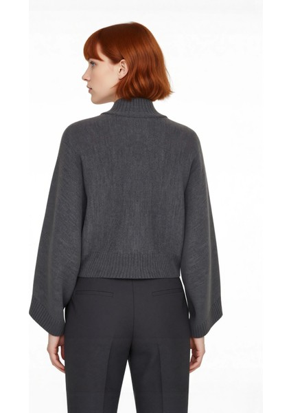 Kadın Geniş Kalıp Uzun Ispanyol Kol Dik Yaka Triko Kazak Kış Kombinlerinin Vazgeçilmezi Kaliteli fiyatları