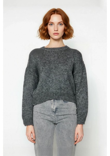 Kadın Geniş Kalıp Kalın Dokulu Bisiklet Yaka Düşük Kol Triko Kazak Soğuklara Özel Konforlu Seçim