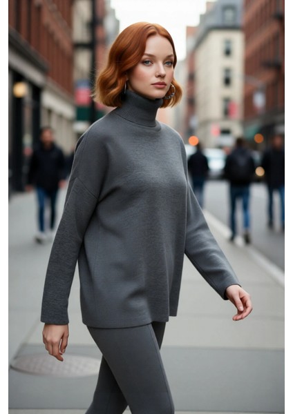 Kadınlara Özel Oversize Kesim Düz Desen Balıkçı Yaka Uzun Kollu Triko Kazak Kış Modası Kaliteli modelleri