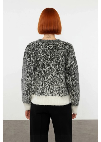 Kadın Modern Bisiklet Yaka Nakışlı Dokulu Kalın Triko Kazak Günlük ve Özel Anlar Için Şık Seçim fiyatları