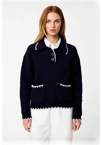 Lacivert Kadın Triko Kazak Düşük Kol Oversize Kalıp Polo Yaka Soğuk Havalar Için Mükemmel Seçim