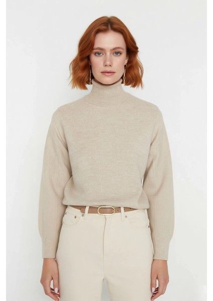 Kadın Günlük Akrilik Oversize Balıkçı Yaka Triko Kazak Konforlu ve Şık Kış Kombinleri Kaliteli