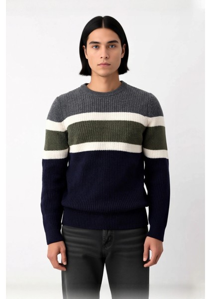 Erkek Casual Ortamlar Için Fitted Kalıp Kalın Kışlık Bisiklet Yaka Triko Kazak Modeli. Kaliteli fiyatları