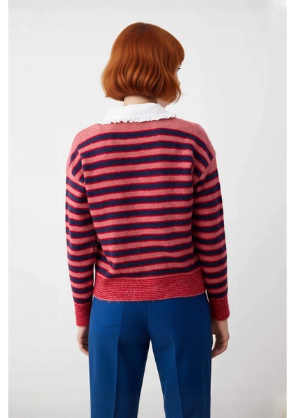 Kadın Günlük Triko Kazak Çıkarılabilir Yaka Detayıyla Renk Bloklu Kalın Düşük Kollu Kışlık Şıklık modelleri