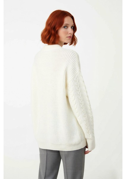 Kadın Geniş Kalıp Saç Örgü Detaylı Bisiklet Yaka Kalın Triko Kazak Günlük Şıklığınız Için Kış fiyatları