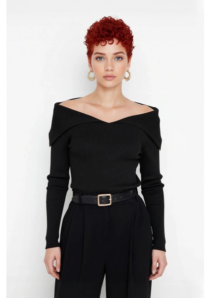 Kadın Şık Devrik Yaka Fitilli Triko Üst Fitted Kesim Uzun Kol Crop Model Ilkbahar Sonbahar