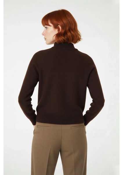 Kadın Bordo Reglan Kol Oversize Dik Yaka Triko Kazak Kış Sezonu Için Ideal Rahat Günlük Giyim fiyatları