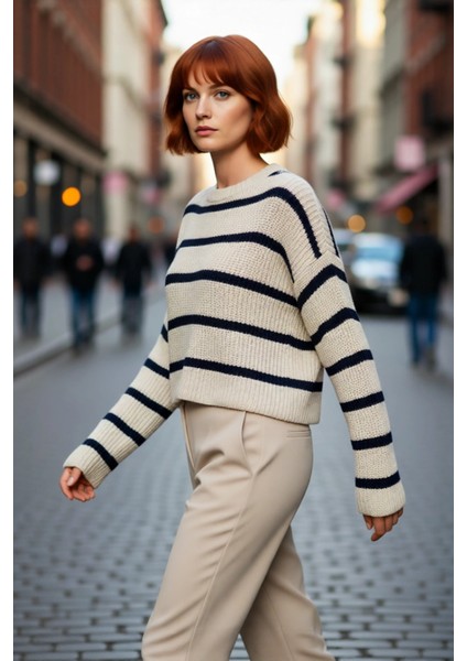 Kadınlara Özel Basic Çizgili Oversize Triko Kazak Bisiklet Yaka Uzun Düşük Kol Kış Şıklığı modelleri