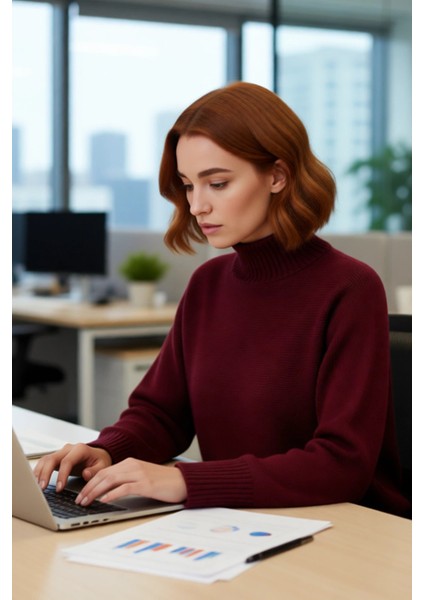 Kadın Oversize Dik Yaka Kışlık Triko Kazak Düz Düşük Kol Modern ve Şık Günlük Kombinler Için