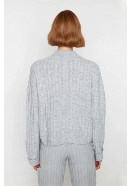 Kadın Casual Fitilli Triko Kazak Orta Kalınlık Dik Yaka Düşük Kol Rahat ve Trend Kış Stili modelleri