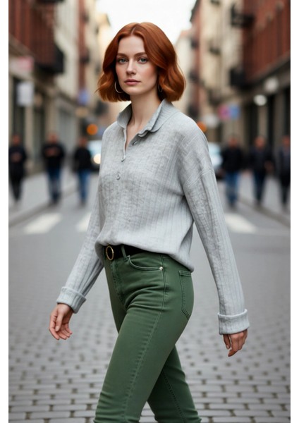 Kadın Casual Fitilli Triko Kazak Orta Kalınlık Dik Yaka Düşük Kol Rahat ve Trend Kış Stili fırsatları