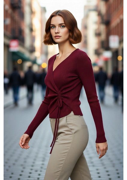 Kadın Fitted Basic Triko Üst Kruvaze Yaka Bağcıklı Detaylı Günlük Kombinlerde Şıklık ve Konfor modelleri