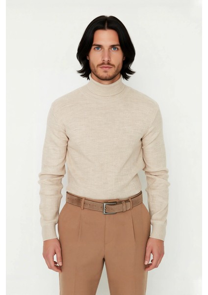 Erkek Balıkçı Yaka Triko Kazak Regular Kalıbı Ile Günlük ve Smart Kombinler Için Ideal Bir Parça