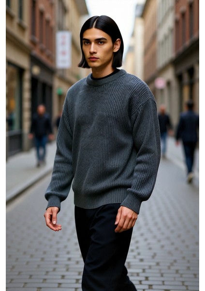 Soğuk Kış Günleri Için Erkek Oversize Kalıp Bisiklet Yaka Rahat Triko Kazak Basic Stil Kaliteli modelleri