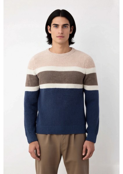 Erkek Casual Ortamlar Için Fitted Kalıp Kalın Kışlık Bisiklet Yaka Triko Kazak Modeli. Kaliteli fiyatları