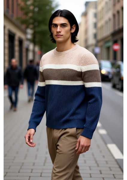 Erkek Casual Ortamlar Için Fitted Kalıp Kalın Kışlık Bisiklet Yaka Triko Kazak Modeli. Kaliteli fırsatları