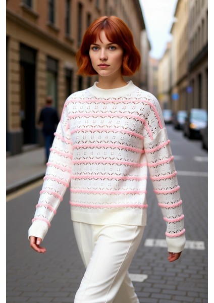 Kadınlara Özel Oversize Geniş Kesim Düşük Kol Bisiklet Yaka Ajurlu Triko Kazak Kışlık Stil modelleri