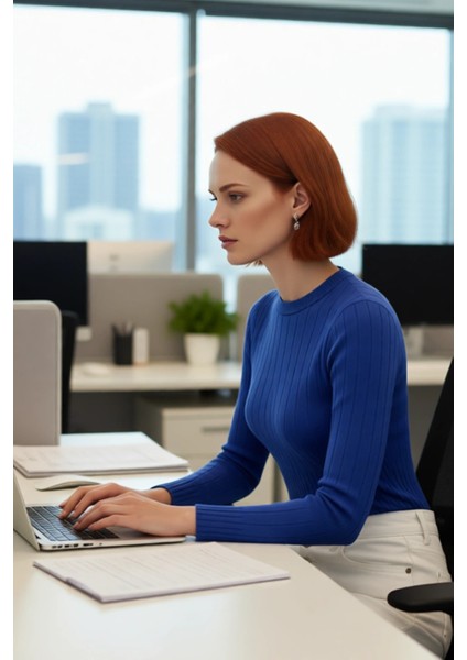 Kadın Uzun Kollu Basic Fitted Bisiklet Yaka Triko Kazak Ilkbahar Sonbahar Günlerine Şıklık Katıyor