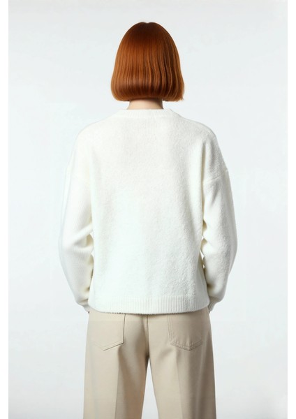 Kadın Soğuk Havalar Için Oversize Çizgili Triko Kazak Bisiklet Yaka Düşük Kol Şık ve Modern modelleri