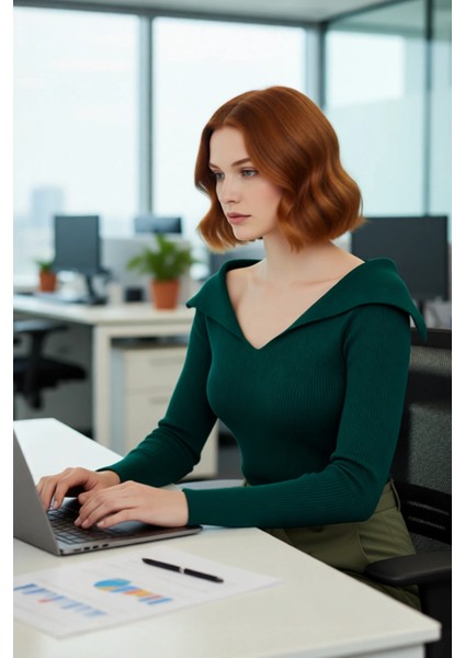 Kadın Şık Devrik Yaka Fitilli Triko Üst Fitted Kesim Uzun Kol Crop Model Ilkbahar Sonbahar fırsatları