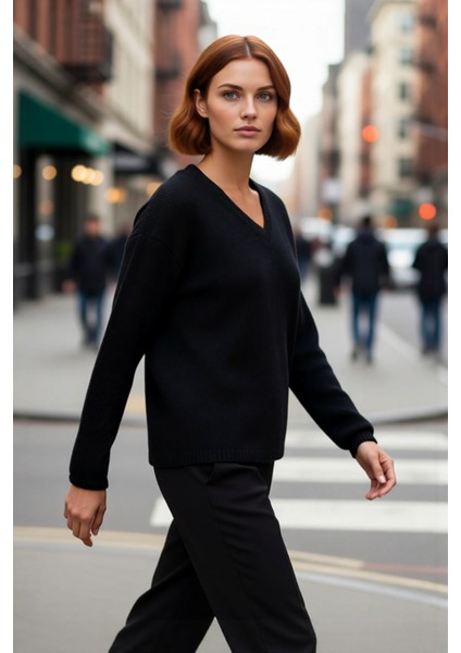 Kadın Düşük Kol V Yaka Triko Kazak Regular Kalıp Ile Kış Şıklığı ve Konfor Bir Arada Kaliteli modelleri