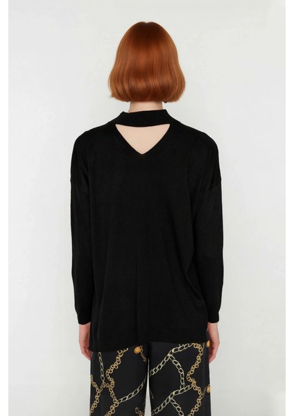 Kadın Basic Regular Kalıp Siyah Choker Yaka Akrilik Triko Kazak Günlük Tarzınızı Tamamlıyor modelleri