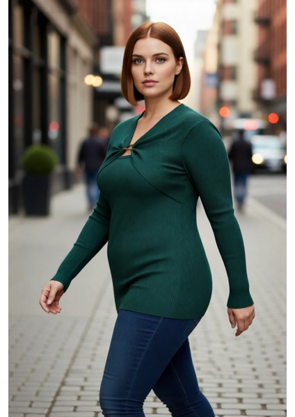 Kadın Şık Fitted Fitilli Triko Kazak Aksesuar Detaylı V Yaka Tasarımı Ile Modern Görünüm Kaliteli fırsatları