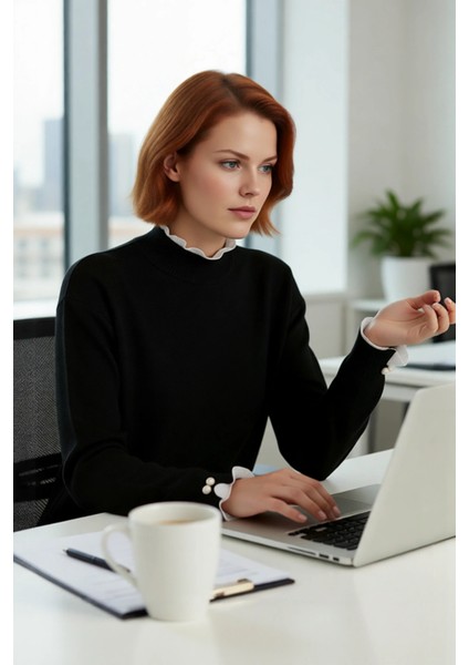 Kadın Feminine Persona Kışlık Regular Kalıp Düşük Kol Pike Dokuma Düz Desen Tunik Kazak Modeli