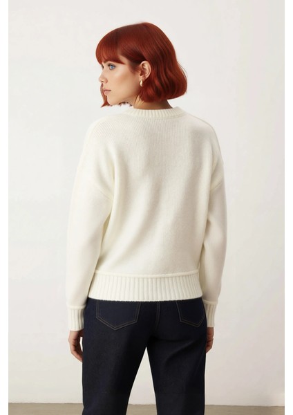 Kadın Soğuk Havaların Kurtarıcısı Oversize Kalın Düz Desen Triko Kazak Düşük Kol Gri Kaliteli modelleri