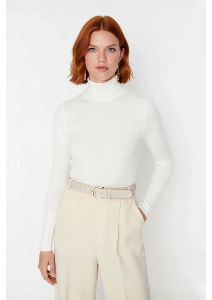 Kadın Ince Triko Balıkçı Yaka Fitted Kalıp Uzun Kollu Kazak Günlük Konfor Ilkbahar Sonbahar fiyatları