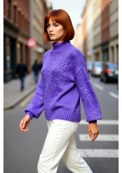 Kadın Kalın Oversize Triko Kazak Dik Yaka Detayıyla Casual Kombinlerin Vazgeçilmezi Kaliteli fırsatları