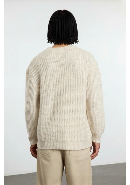 Rahat Kesim Unisex Oversize Basic Triko Kazak Uzun Kollu Bisiklet Yaka Dokulu Kış Modası Kaliteli modelleri