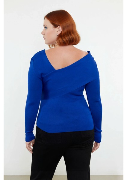 Şık Kadın Asimetrik Yaka Uzun Kollu Triko Kazak Modern Tasarımıyla Her Anınıza Zarafet Katıyor modelleri