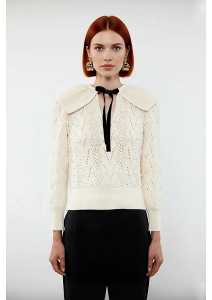 Kadın Triko Ajurlu Inci Detaylı Fular Yaka Kazak Regular Kalıp Uzun Kol Günlük ve Konforlu Giyim fiyatları