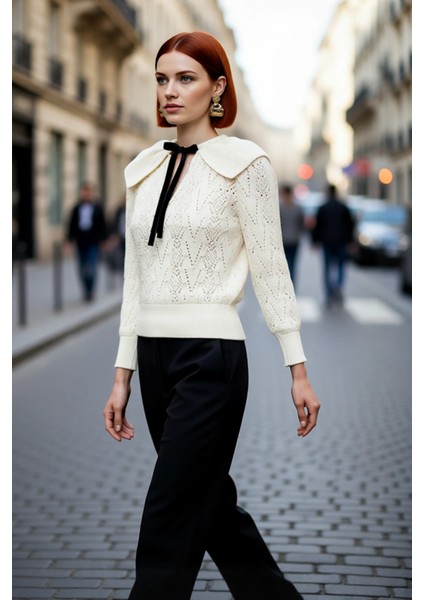 Kadın Triko Ajurlu Inci Detaylı Fular Yaka Kazak Regular Kalıp Uzun Kol Günlük ve Konforlu Giyim fırsatları