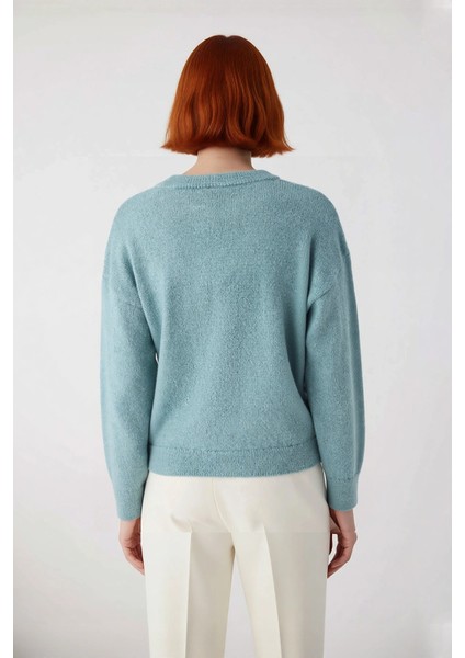 Günlük Kadın Regular Fit Düşük Kol Bisiklet Yaka Triko Kazak Konforlu ve Modern Kış Stili Kaliteli modelleri