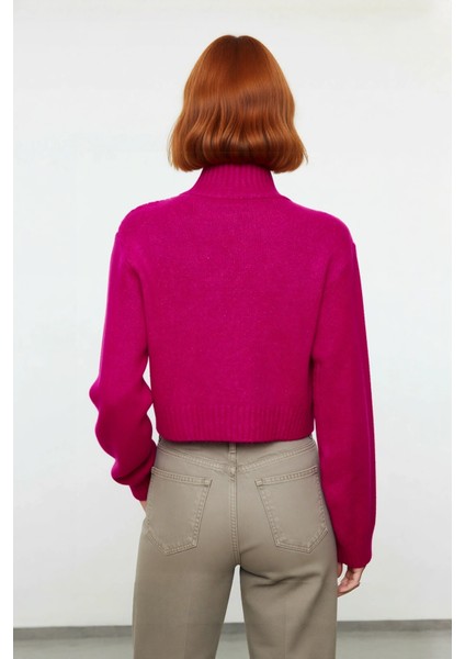 Kadın Basic Akrilik Triko Kazak Regular Kalıp Dik Yaka Crop Boy Balon Kol Soğuk Havalar Için Rahat modelleri