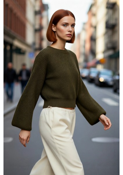 Kadın Gri %100 Akrilik Oversize Selanik Dokuma Bisiklet Yaka Ispanyol Kol Crop Triko Kazak modelleri