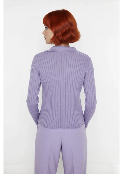 Kadınlara Özel Basic Regular Kesim Polo Yaka Fitilli Triko Kazak Modern ve Konforlu Stil Kaliteli fiyatları