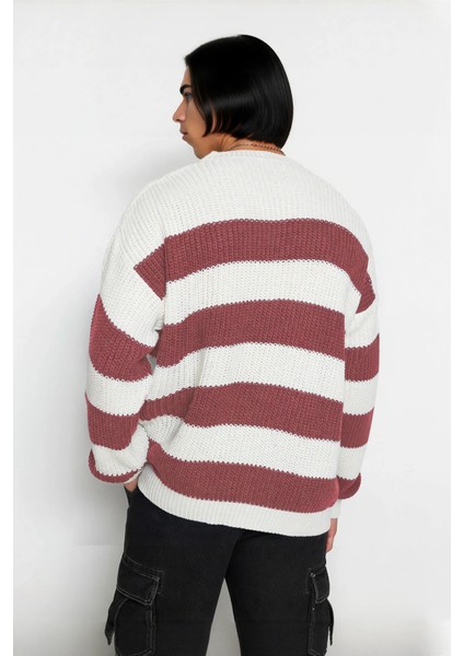 Erkek Günlük Kullanım Için Şık Çizgili Bisiklet Yaka Akrilik Uzun Kollu Oversize Triko Kazak modelleri