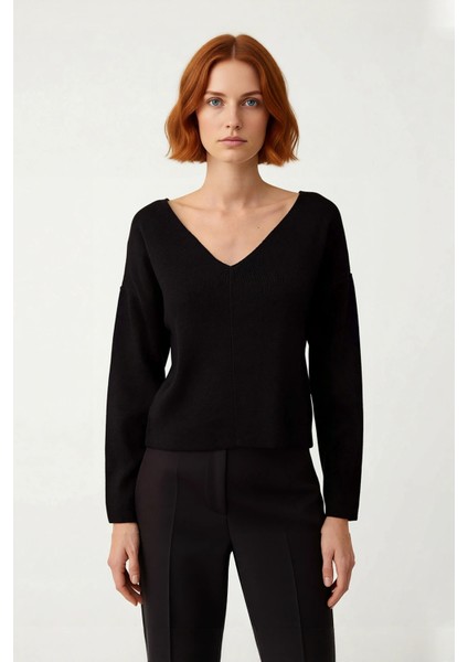 Kadın Triko Kazak V Yaka Orta Kalınlık Regular Kalıp Düz Desen Standart Uzun Kol Şık Seçim fiyatları