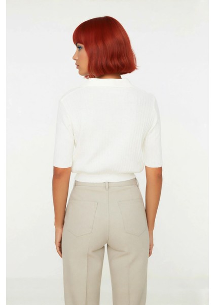 Kadın Casual Ortamlar Için Ekru Regular Kesim Kısa Kollu Polo Yaka Fitilli Crop Triko Bluz Şık modelleri