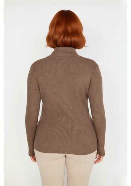 Kadın Ince Akrilik Triko Kazak Fitted Kalıp Dik Yaka Tasarımı Ile Şık Günlük Kombinler Için modelleri