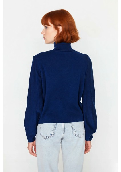 Kadın Basic Oversize Balıkçı Yaka Triko Kazak Standart Kol Rahatlığıyla Kış Sezonu Vazgeçilmezi modelleri