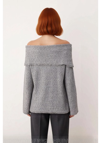 Kadın Dokulu Carmen Yaka Triko Kazak Regular Kalıp Uzun Kol Kış Günleri Için Konforlu Stil modelleri