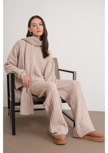 6970 Kadın Saç Örgülü Atkılı Alt Üst Triko Takım Bej