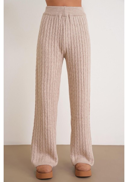 6970 Kadın Saç Örgülü Atkılı Alt Üst Triko Takım Bej