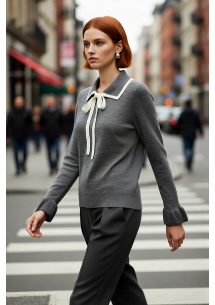 Kadın Akrilik Triko Kazak Polo Yaka Detaylı Renk Bloklu Uzun Kollu Kış Sezonu Için Şık ve Rahat fırsatları