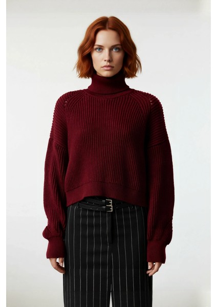 Şık Kadın Oversize Düz Bordo Balıkçı Yaka Crop Kesim 100% Akrilik Kışlık Triko Kazak Kaliteli
