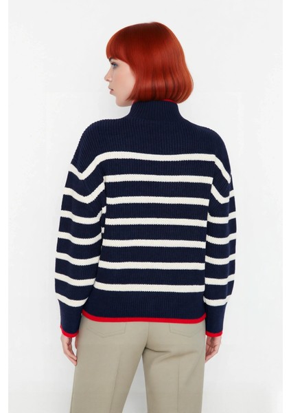 Modern Kadın Dik Yaka Triko Kazak Oversize Kesim Çizgili Desenli Uzun Kol Rahat Şıklık Kaliteli fiyatları